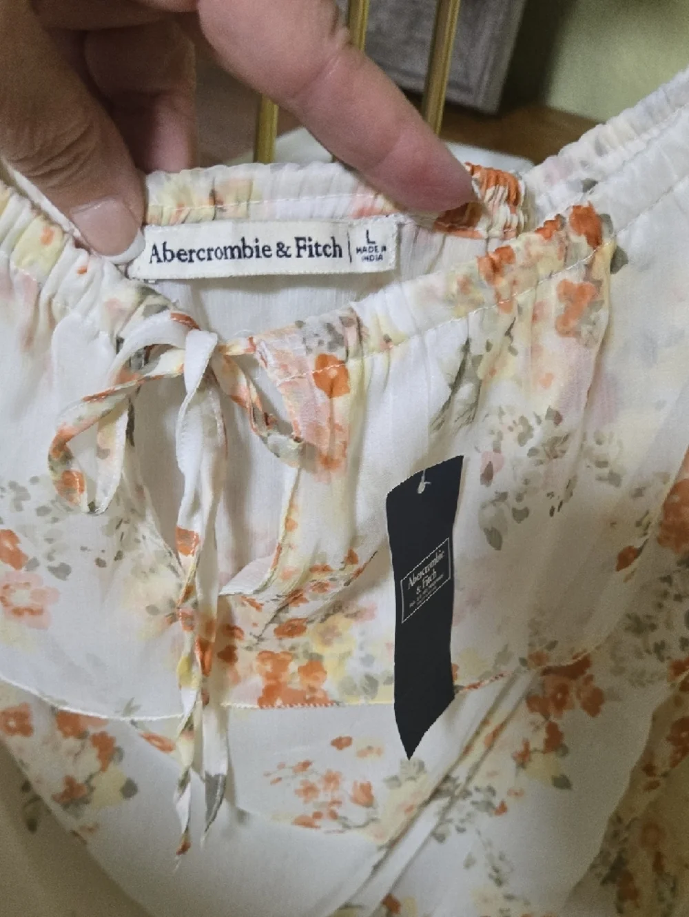 Abercrombie & Fitch White Floral Off-Shoulder Tie-Front Bodysuit - Picture 3 of 5